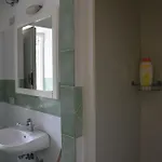 Casa Alfonso, * 伊斯基亚